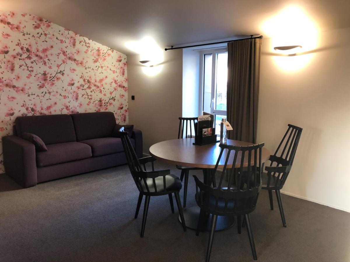 Hotel L'adresse 4*