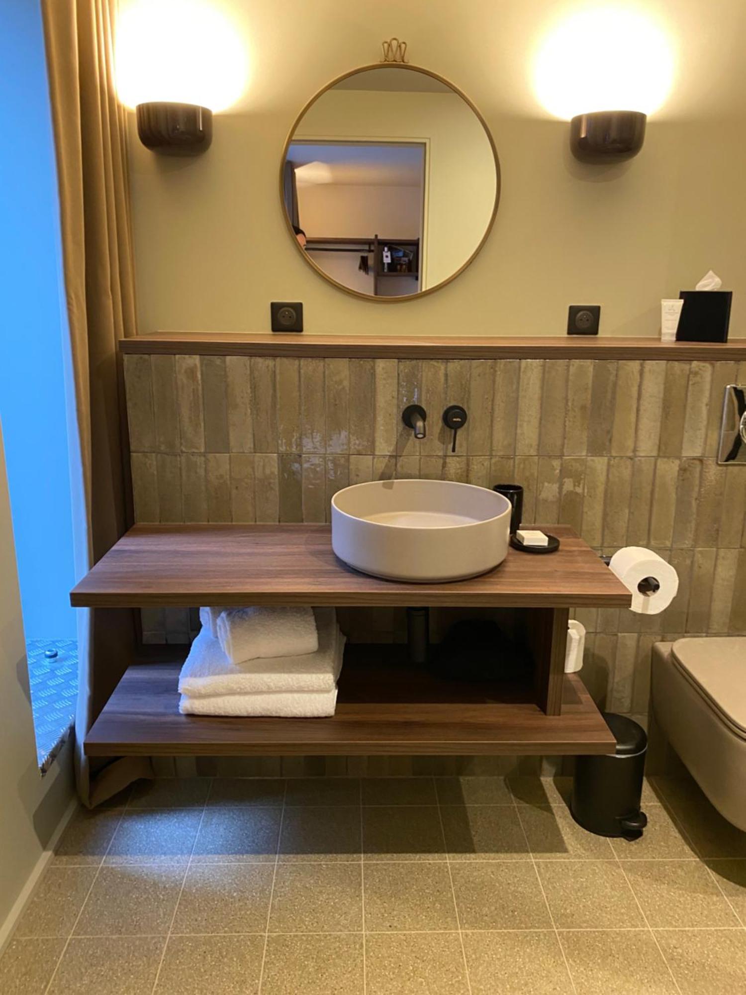 L'adresse Hotel